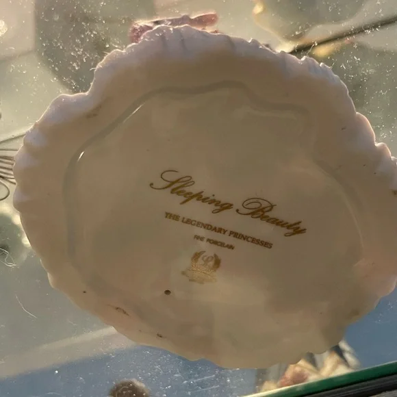 Sleeping Beauty Lenox Figurine - Picture 3 of 3